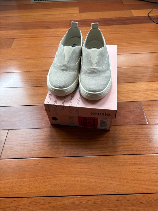 Kensie Shoes - Kensie Slip-On Canvas Sneakers in Light Tan